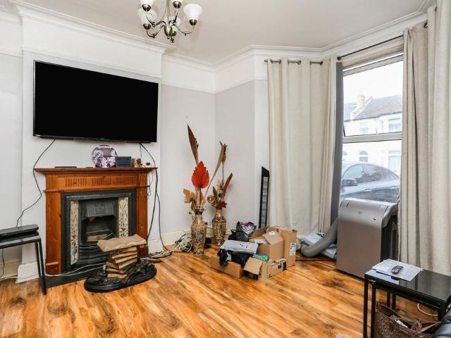 House for rent in London Borough of Lewisham, Greater London