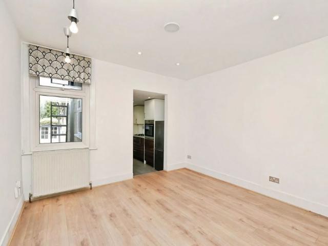 House for rent in Shortlands, Greater London