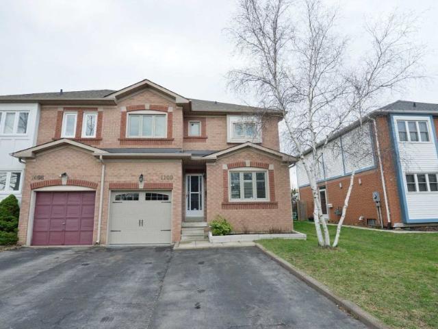 House for rent in Oakville, Ontario