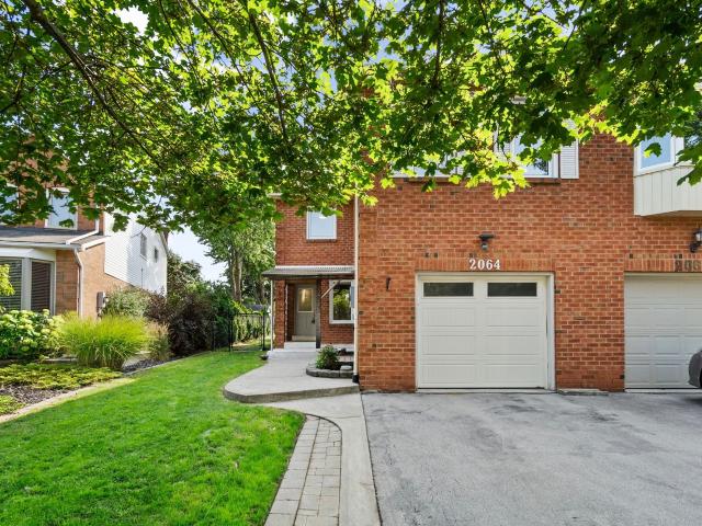 House for rent in Oakville, Ontario