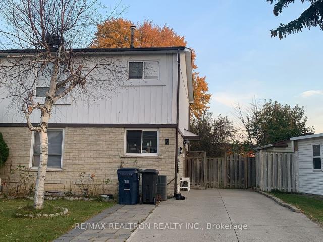 House for rent in Woburn, Ontario