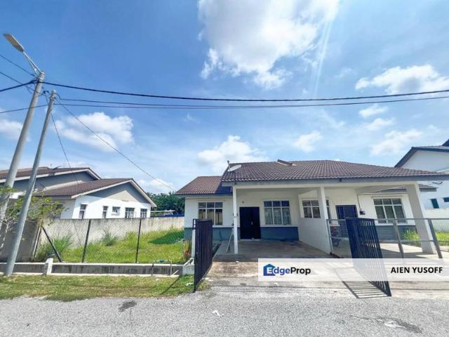 House for sale in Triang, Pahang