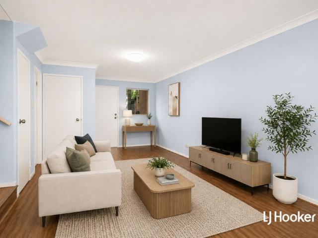 Townhouse for rent in Sydney, New South Wales