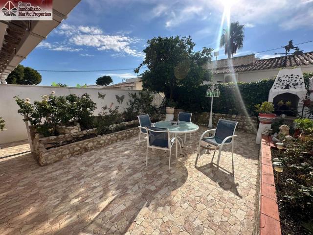 Casa en alquiler en la Marina Baixa, Valencia
