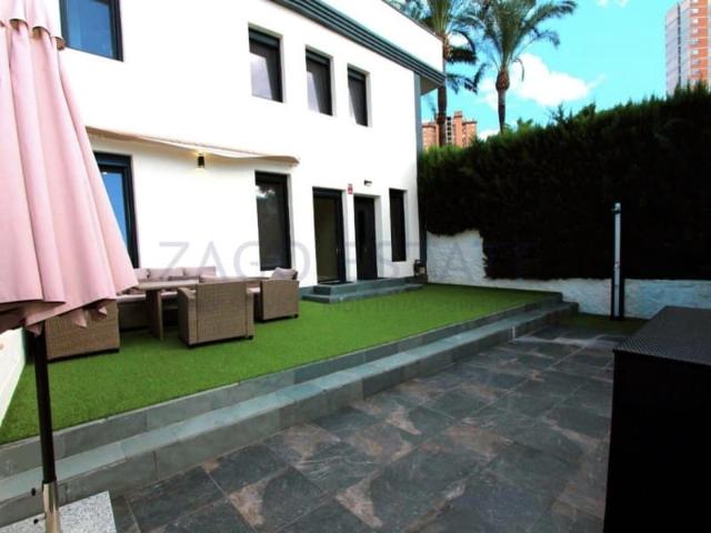 Casa en alquiler en la Cala, la Marina Baixa