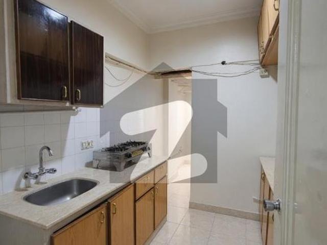 Apartment for rent in Clifton, North Waziristan