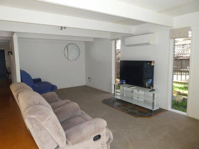 House for rent in Wy Yung, Victoria