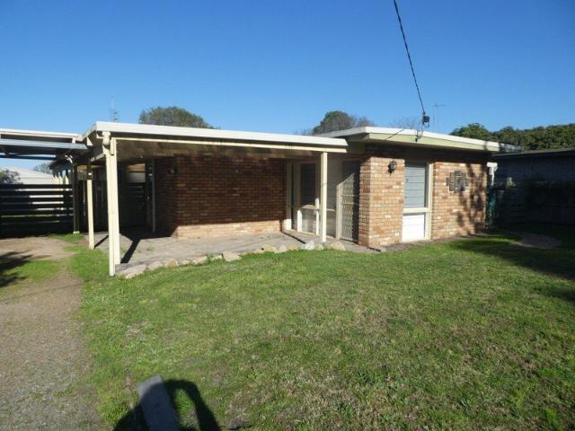 House for rent in Wy Yung, Victoria