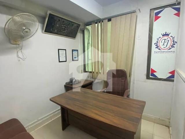 Office for rent in کراچی ڈویژن, North Waziristan