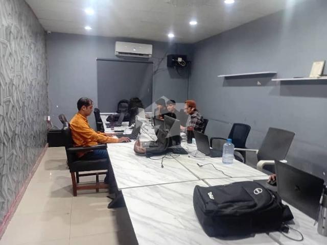 Office for rent in کراچی ڈویژن, North Waziristan