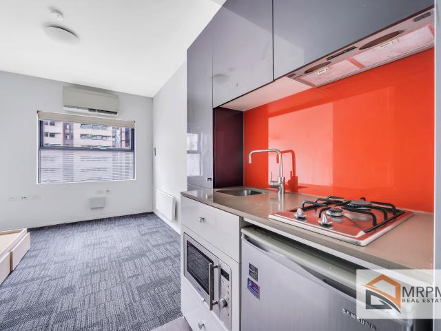 Apartment for rent in Carlton