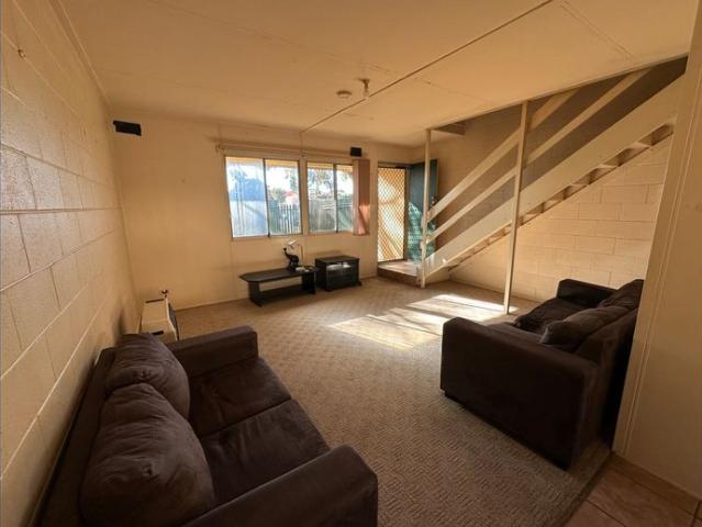 Townhouse for rent in Kambalda West, Western Australia