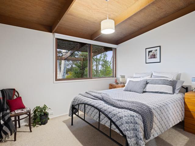 House for sale in Table Top, New South Wales