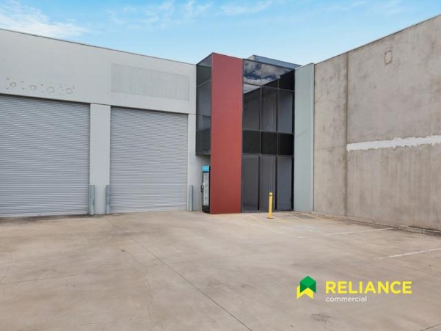 Warehouse for rent in Hoppers Crossing, Melbourne