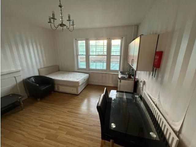 Studio for rent in Notting Hill, Greater London