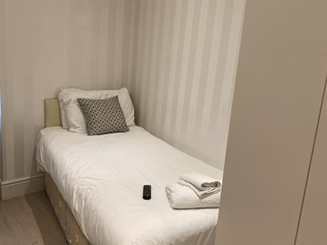 Studio for rent in West Kensington, Greater London