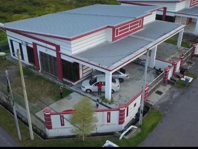 Residential House for sale in Batu Pahat, Johor