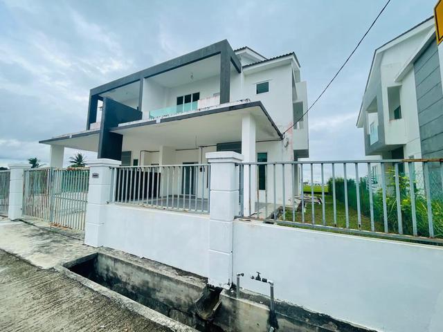 Residential House for sale in Kuala Kedah, Kedah