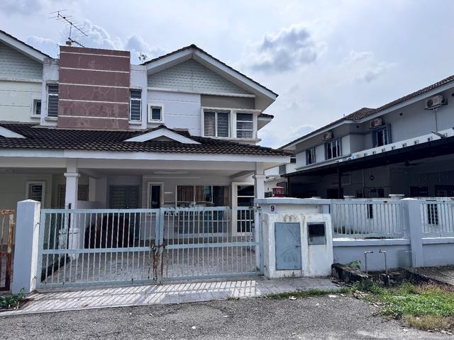 Residential House for sale in Kajang, Langat