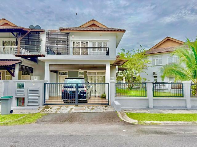 Residential House for sale in Malaka