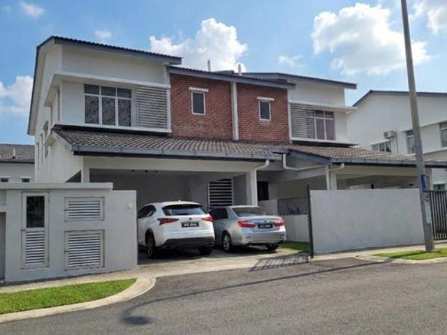 Residential House for sale in Sendayan Village, Negeri Sembilan