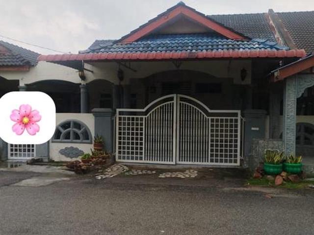 Residential House for sale in Malaka