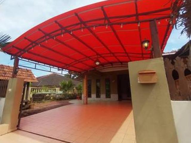 Residential House for sale in Batu Pahat, Johor