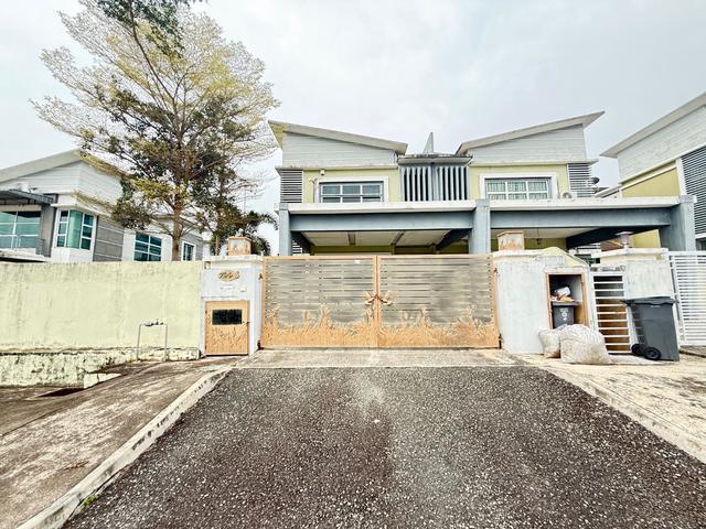 Residential House for sale in Sendayan Village, Negeri Sembilan