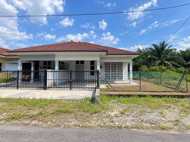 Residential House for sale in Malaka