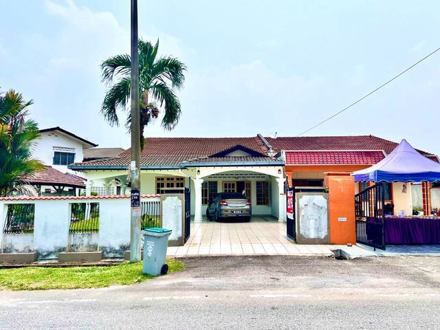 Residential House for sale in Ampangan, Seremban