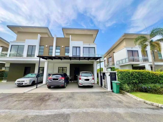 Residential House for sale in Kajang, Langat