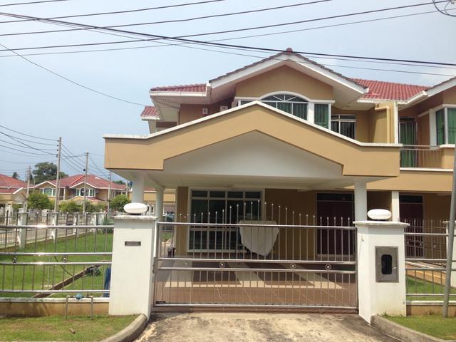 Residential House for rent in Batu Arang