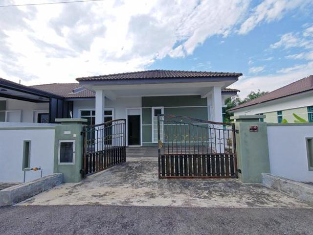 Residential House for sale in Tangkak, Johor