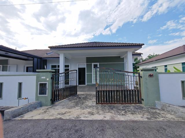 Residential House for sale in Tangkak, Johor