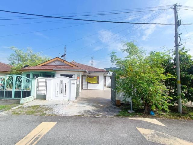Residential House for rent in Selayang, Selangor