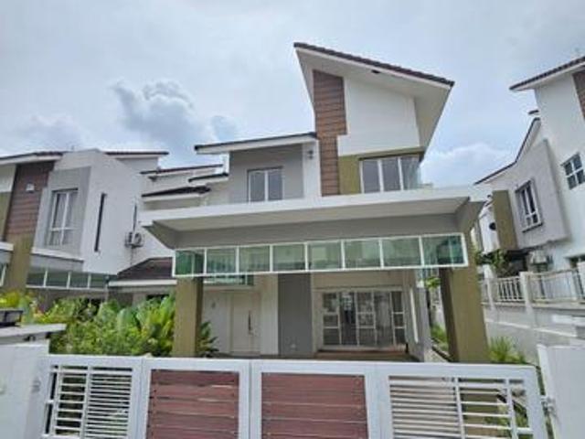 Residential House for rent in Petaling, Alam Impian