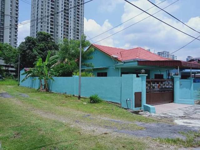 Residential House for sale in Country Heights Damansara, Kuala Lumpur