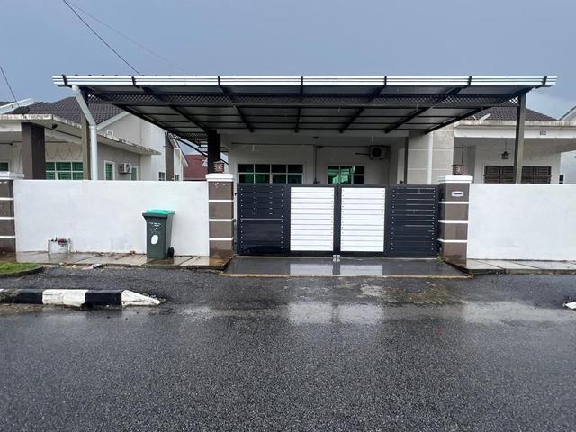 Residential House for sale in Kuala Kedah, Kedah