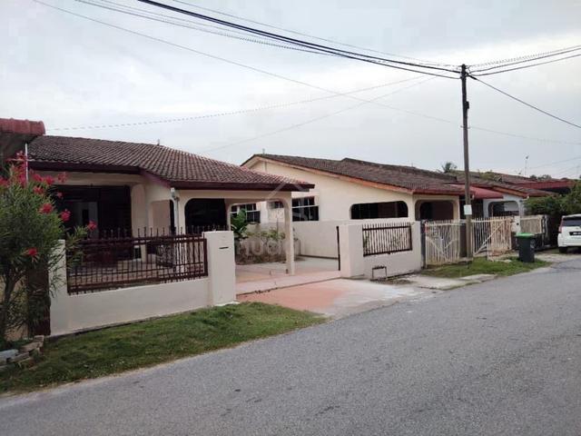 Residential House for sale in Lunas, Kedah