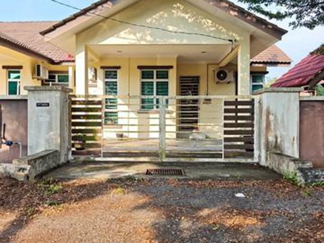 Residential House for sale in Marang
