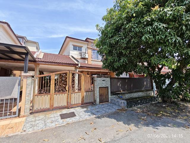 Residential House for sale in Petaling, Alam Impian