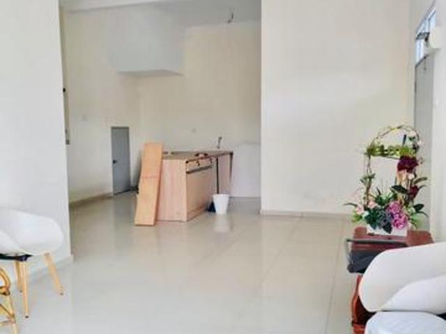 Residential House for sale in Malaka