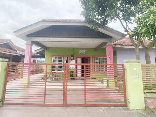 Residential House for sale in Sendayan Village, Negeri Sembilan