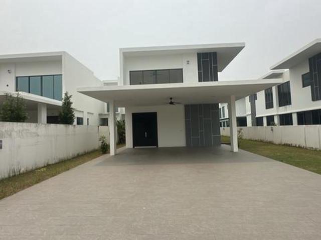 Residential House for rent in Bandar Sri Sendayan, Seremban