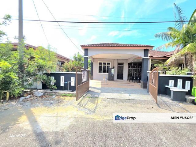 House for sale in Balok, Pahang