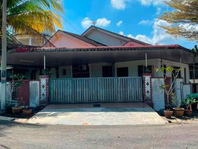 Residential House for sale in Wellesley, Penang