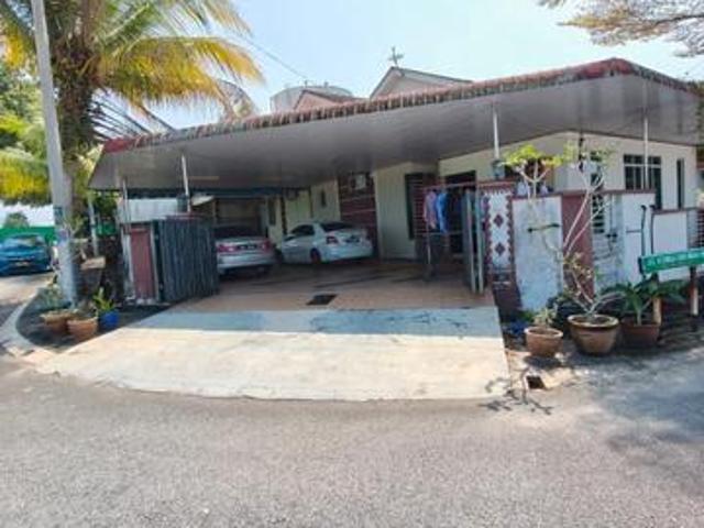 Residential House for sale in Wellesley, Penang
