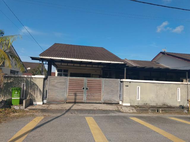 Residential House for sale in Kuantan, Pahang