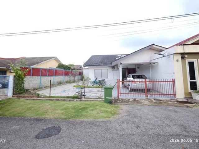 Residential House for sale in Kuantan, Pahang