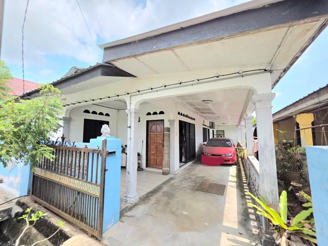 Residential House for sale in Pekan, Pahang